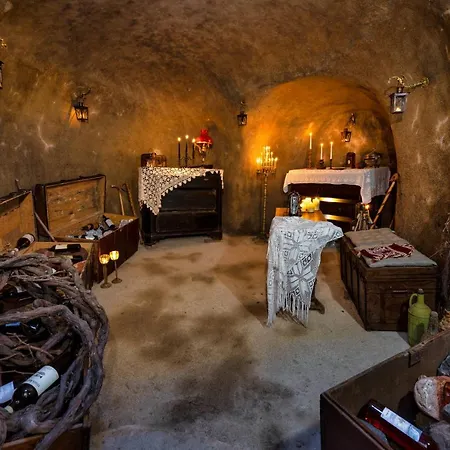 Mystagoge Cave Pool/jacuzzi, Cellar&hammam Villa Vóthon