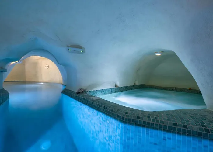 Mystagoge Cave Pool/jacuzzi, Cellar&hammam Vóthon