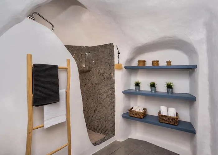 Mystagoge Cave Pool/jacuzzi, Cellar And Hammam Willa *